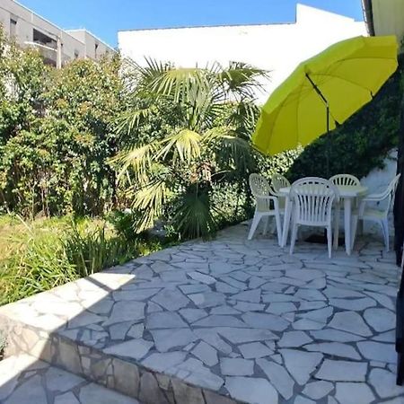 Comme A La Maison Cenon Exterior photo